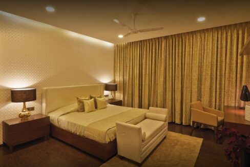 3BHK flat in Promenade Road