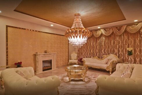 3BHK flat in Promenade Road