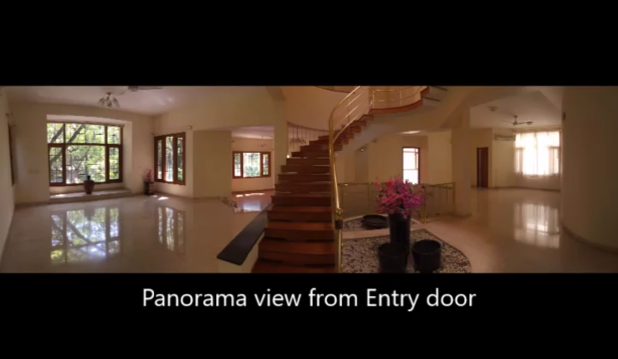 Pnorama View From Entrance Door