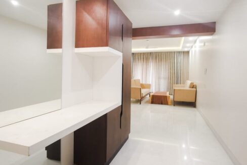 4BHK flat for sale in Cunningham Road