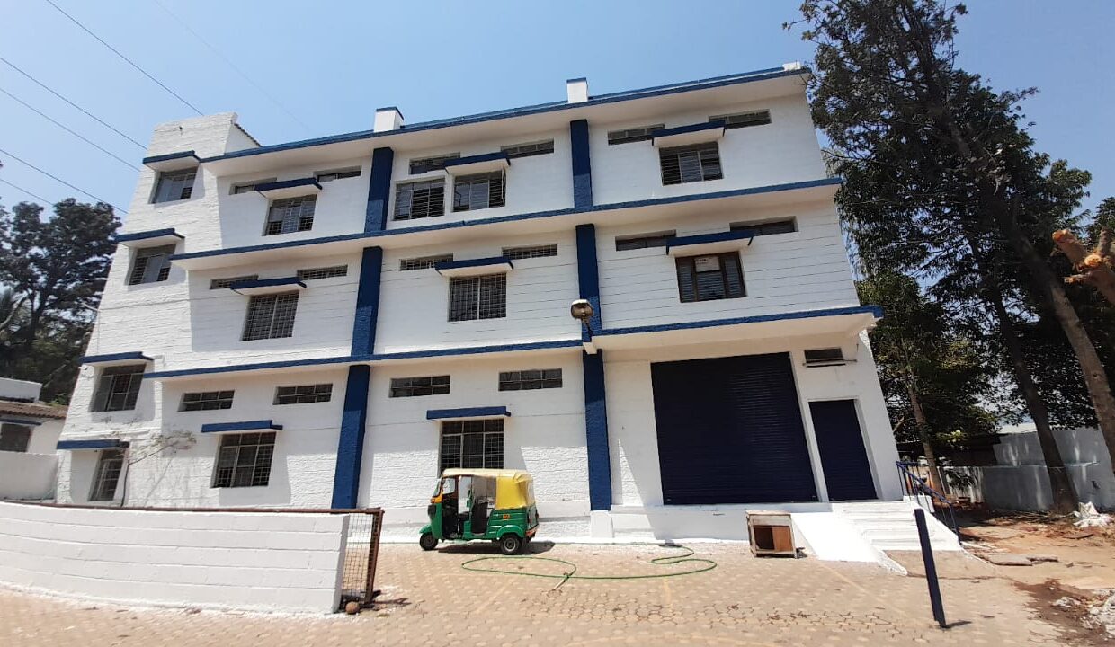 WhatsApp Image 2021-11-09 at 12.42.38 PM (1)