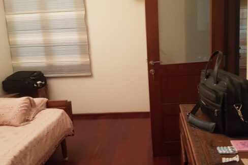 321799874O-1633364241619