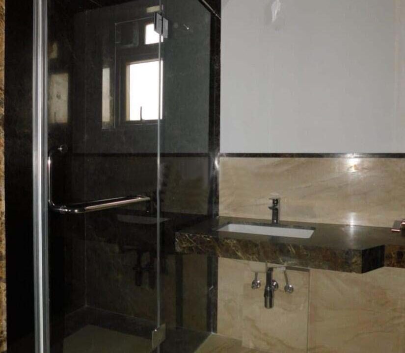 370040052O-1657129164601