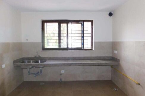 370040074O-1657129164544