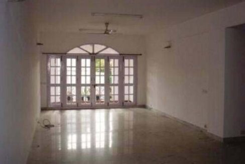 62132249_3_EW_Pic2_LivingRoom_470_1080