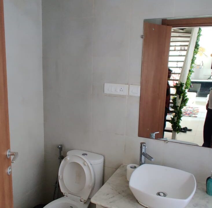 WhatsApp Image 2022-10-10 at 13.08.50 (1)