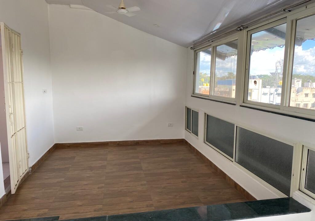 WhatsApp Image 2023-11-22 at 5.42.14 PM (2)