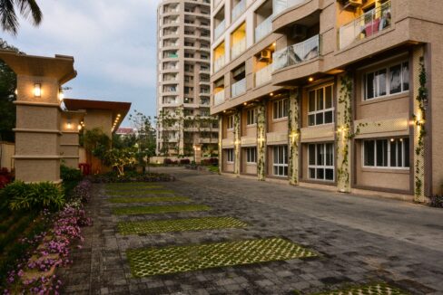 WhatsApp Image 2023-11-27 at 5.27.15 PM (1)