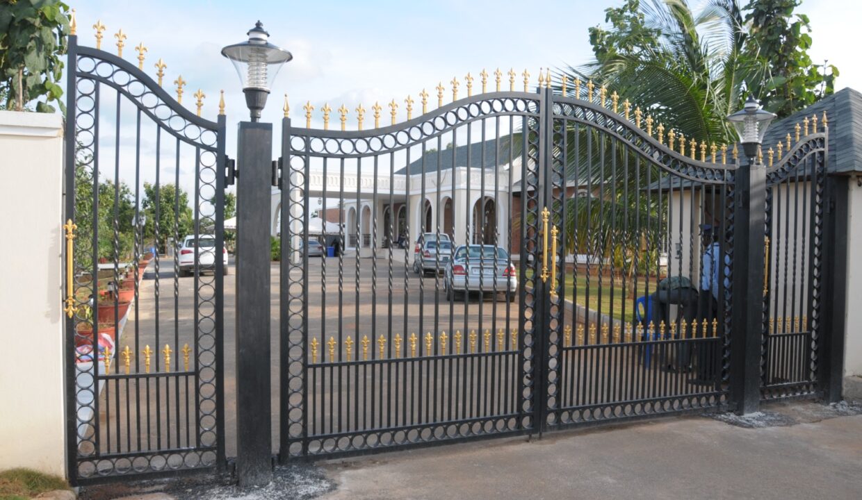 WhatsApp Image 2023-12-05 at 11.17.02 AM (1)