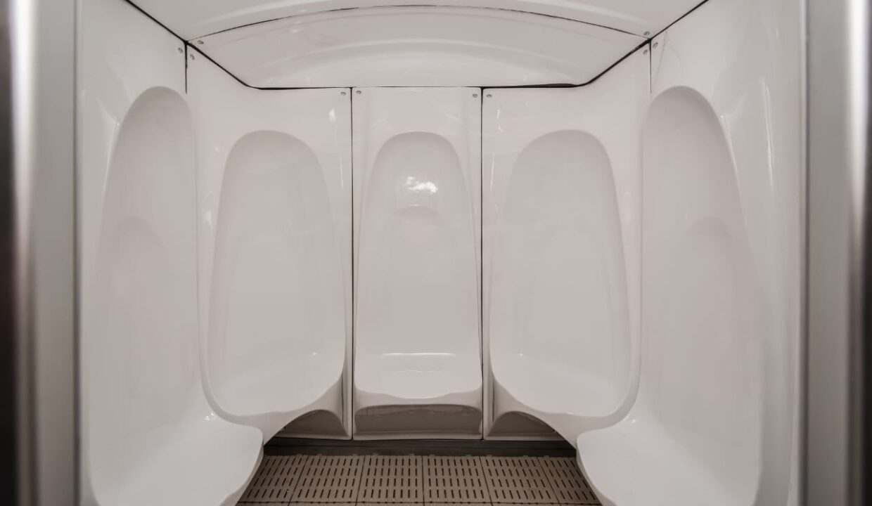 WhatsApp Image 2023-12-06 at 5.51.14 PM (2)