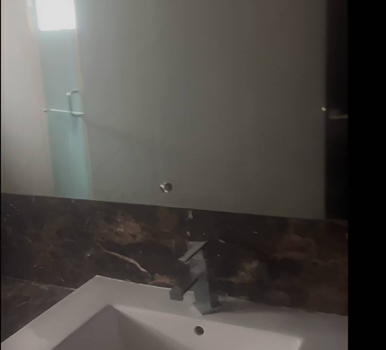 SE8-Picsart-AiImageEnhancer