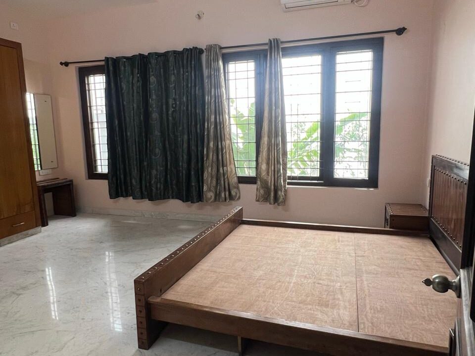 WhatsApp Image 2026-02-12 at 15.31.05