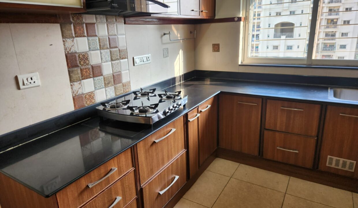 WhatsApp Image 2026-04-21 at 17.52.28 (1)