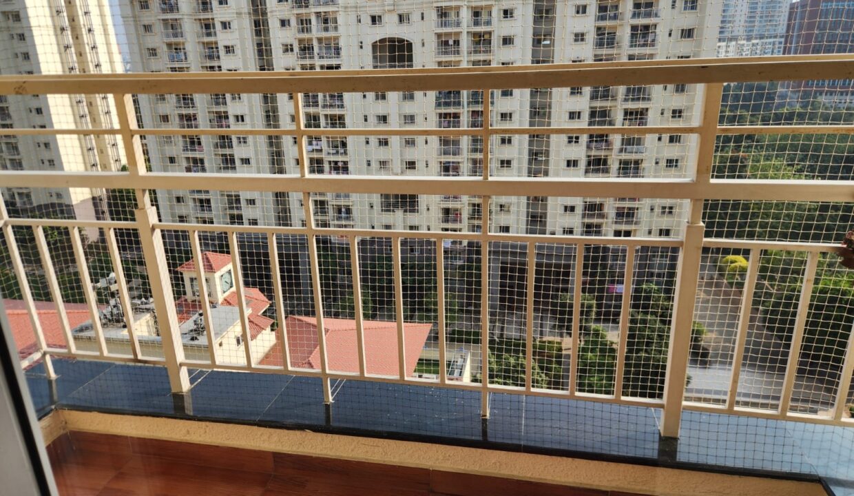 WhatsApp Image 2026-04-21 at 17.52.28