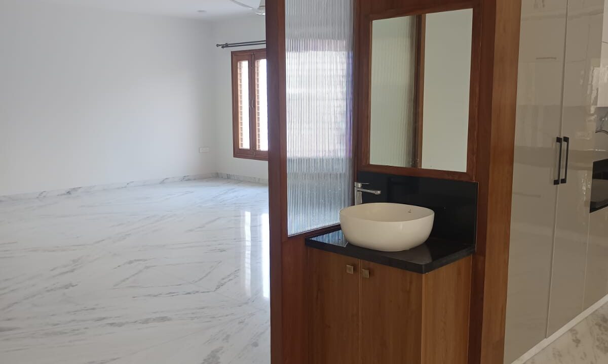 WhatsApp Image 2026-04-22 at 17.46.55 (1)