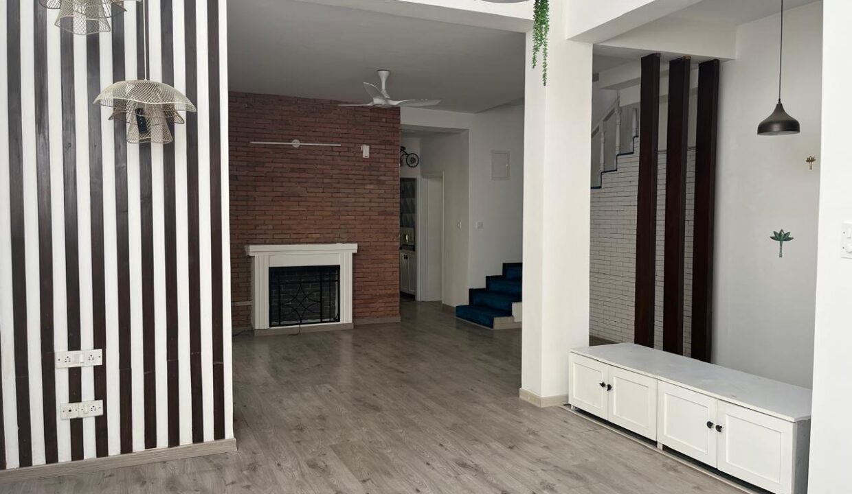 WhatsApp Image 2026-04-23 at 19.02.17